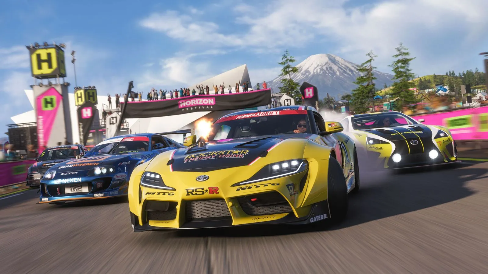 Carros no Horizon Festival no Japão
